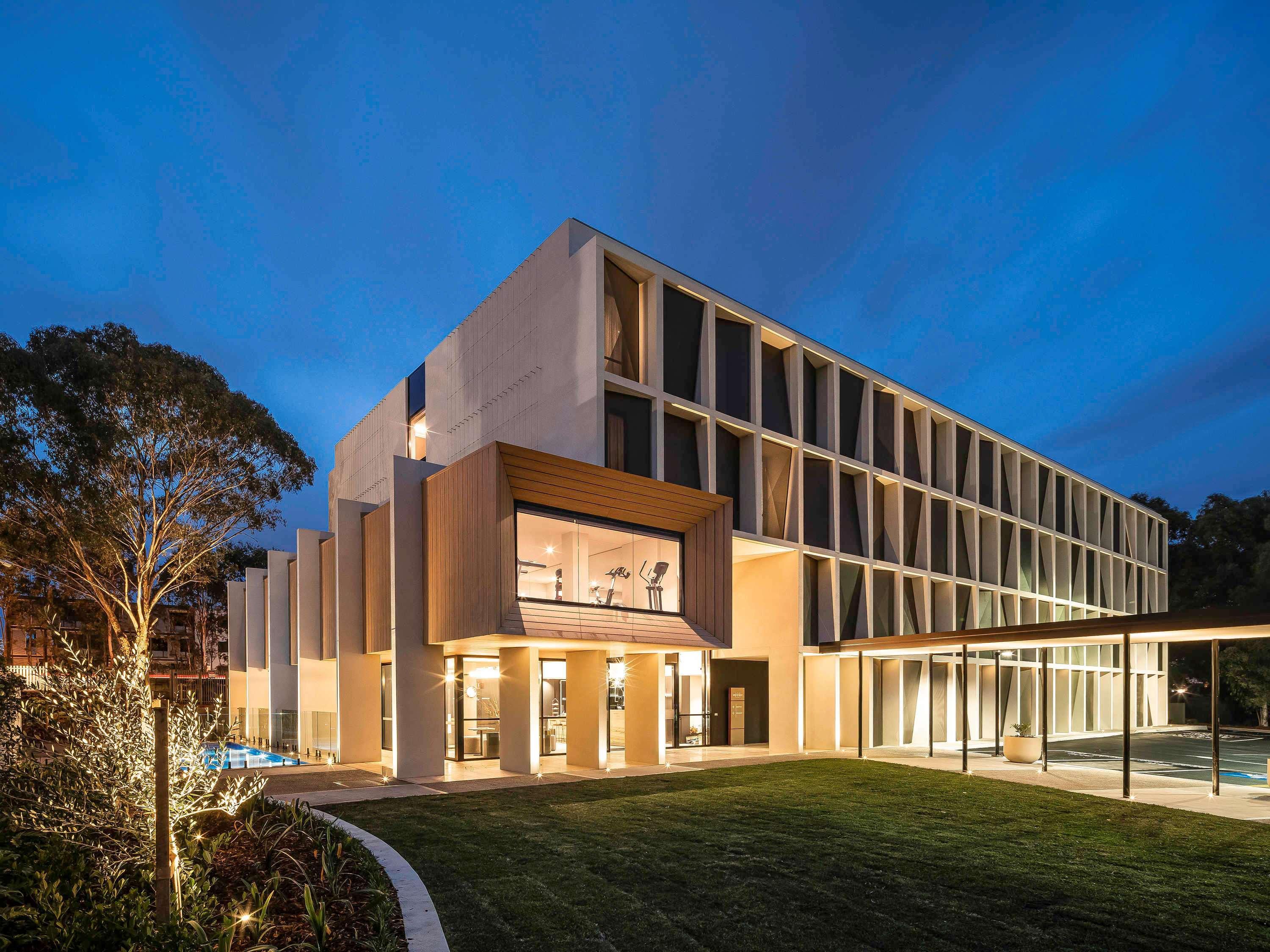 Mercure Sydney Rouse Hill Hotel Kellyville Exterior photo